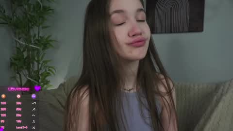 Dina online show from December 2024 01:14:01 AM