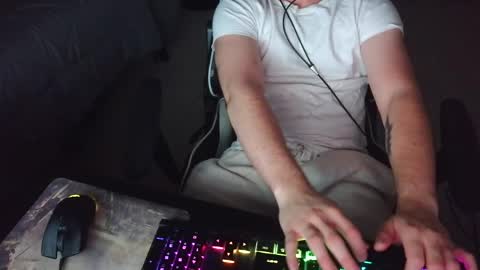 nsfwlogan50 online show from April 2026 01:14:01 AM