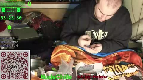 Snapshot of nudechiller chatting on November 2025 02:22:01 AM Vinz... online show from November 2025 02:22:01 AM