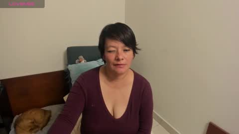 Snapshot of nuit_rose chatting on January 2025 05:10:01 AM nuit_rose online show from January 2025 05:10:01 AM