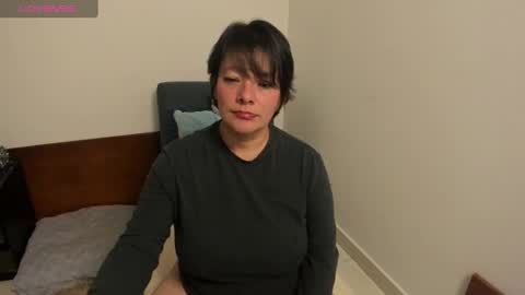 Snapshot of nuit_rose chatting on January 2025 01:58:02 AM nuit_rose online show from January 2025 01:58:02 AM