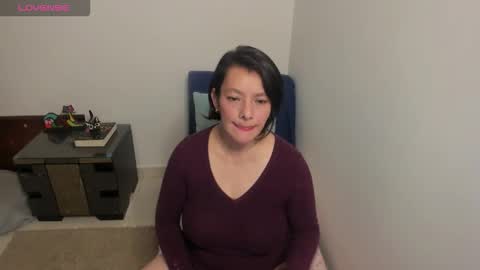 Snapshot of nuit_rose chatting on September 2025 02:05:02 AM nuit_rose online show from September 2025 02:05:02 AM