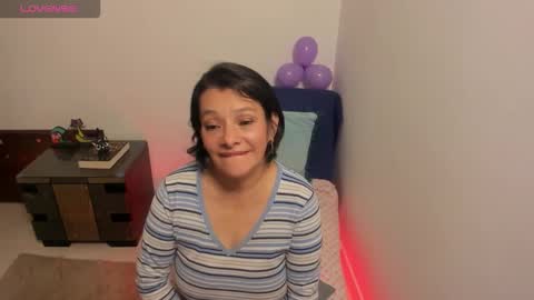 Snapshot of nuit_rose chatting on November 2025 02:11:02 AM nuit_rose online show from November 2025 02:11:02 AM