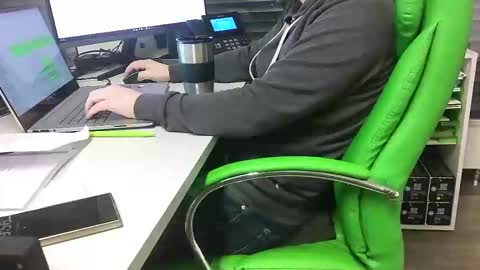 Snapshot of numlove chatting on December 2024 08:56:02 AM Slave for Mistress and Master online show from December 2024 08:56:02 AM