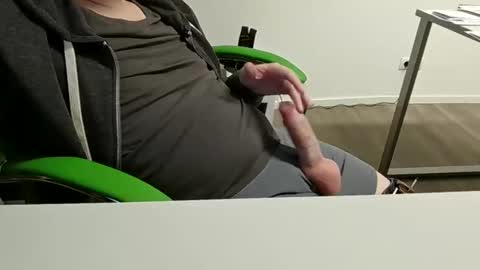 Snapshot of numlove chatting on December 2024 03:41:02 PM Slave for Mistress and Master online show from December 2024 03:41:02 PM