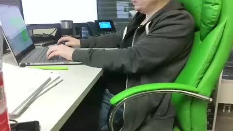 Snapshot of numlove chatting on January 2025 09:23:01 AM Slave for Mistress and Master online show from January 2025 09:23:01 AM