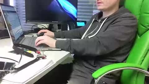 Snapshot of numlove chatting on February 2025 11:19:02 AM Slave for Mistress and Master online show from February 2025 11:19:02 AM