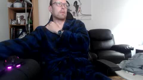 nursefan online show from October 2025 06:56:02 AM