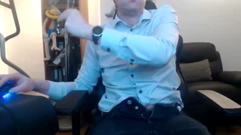 nursefan online show from January 2026 06:34:01 PM