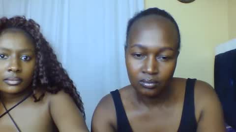 Snapshot of nutgal_ chatting on October 2025 10:57:02 AM nutgal online show from October 2025 10:57:02 AM
