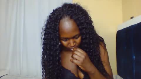 nutgal online show from October 2025 11:00:01 AM