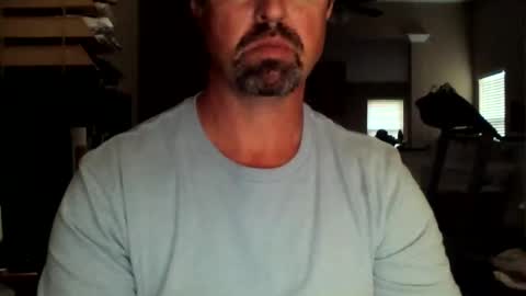 nvrenuff1979 online show from September 2025 11:34:02 AM