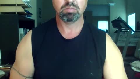 nvrenuff1979 online show from September 2025 12:40:02 PM