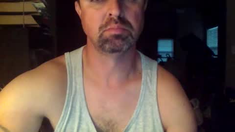 nvrenuff1979 online show from October 2025 11:32:02 AM