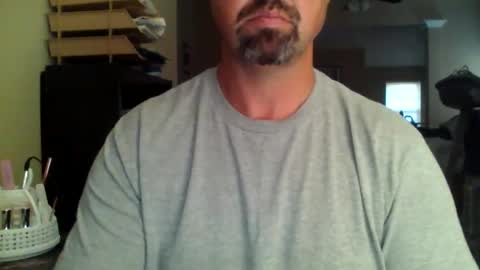 nvrenuff1979 online show from November 2025 12:38:02 PM