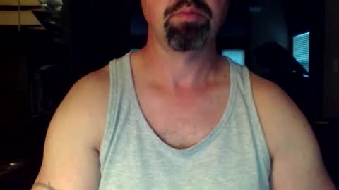 nvrenuff1979 online show from December 2025 12:32:01 PM