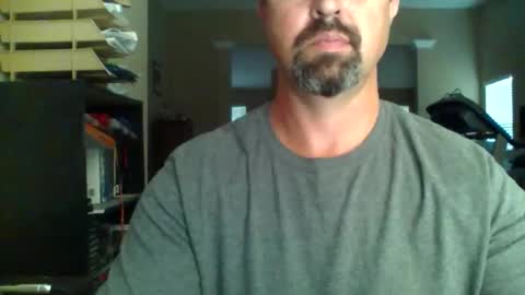 Snapshot of nvrenuff1979 chatting on May 2026 11:39:01 AM nvrenuff1979 online show from May 2026 11:39:01 AM