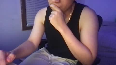 Snapshot of nxtdoorazn chatting on February 2025 01:35:02 AM nxtdoorazn online show from February 2025 01:35:02 AM