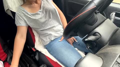 Snapshot of nyconik chatting on September 2025 12:40:01 PM Nicol online show from September 2025 12:40:01 PM