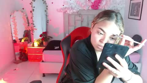 nyla  online show from April 2026 07:06:01 PM