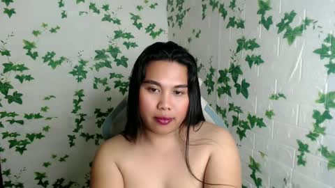 Snapshot of nylecummer chatting on January 2025 11:28:01 PM nylecummer online show from January 2025 11:28:01 PM