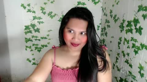 Snapshot of nylecummer chatting on March 2025 12:43:01 AM nylecummer online show from March 2025 12:43:01 AM