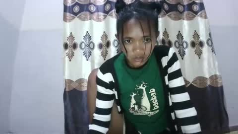 Snapshot of nympholinha chatting on March 2025 07:23:01 PM nympholinha online show from March 2025 07:23:01 PM