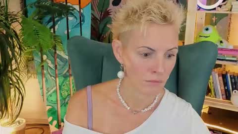 Snapshot of nymphvariety chatting on September 2025 05:20:01 AM nymphvariety online show from September 2025 05:20:01 AM
