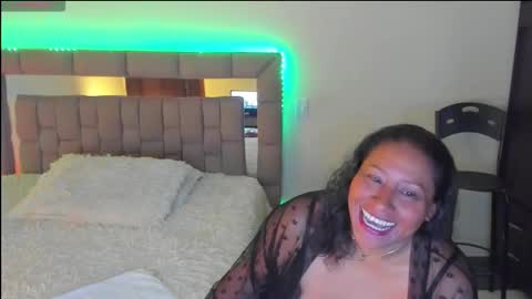 Snapshot of nyomi_browm chatting on October 2025 10:13:01 AM nyomi browm online show from October 2025 10:13:01 AM