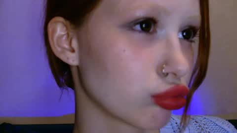 nyra_thira online show from April 2026 05:59:01 PM