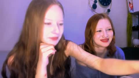 nyra_thira online show from May 2026 04:02:02 PM