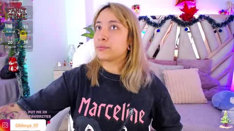 Alex   .    online show from December 2024 03:40:02 AM