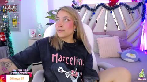 Alex   .    online show from December 2024 06:43:01 AM