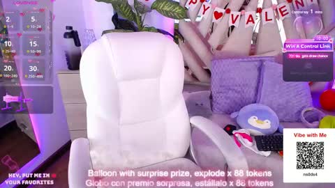 Alex   .    online show from February 2025 12:52:01 AM