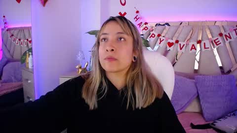 Alex   .    online show from February 2025 07:38:02 PM