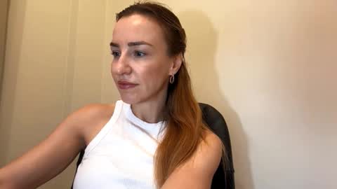 Anastasia online show from December 2025 09:27:01 AM