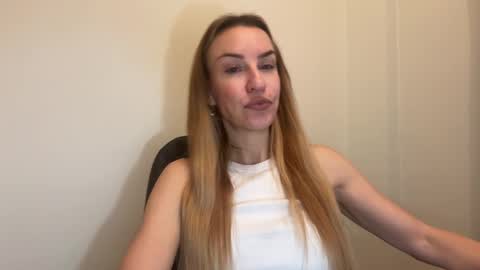 Anastasia online show from March 2026 08:32:02 AM