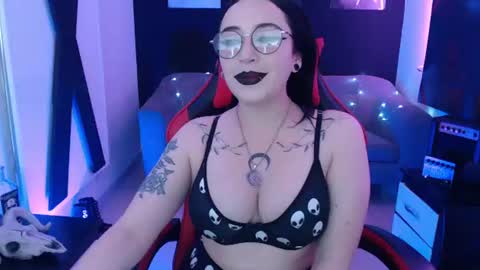 Snapshot of nyxnocturne chatting on July 2026 12:19:02 PM Nyx online show from July 2026 12:19:02 PM