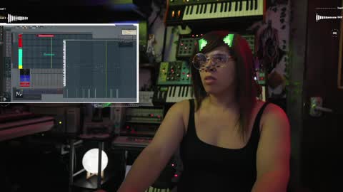 NyxRaven online show from December 2024 12:38:02 PM