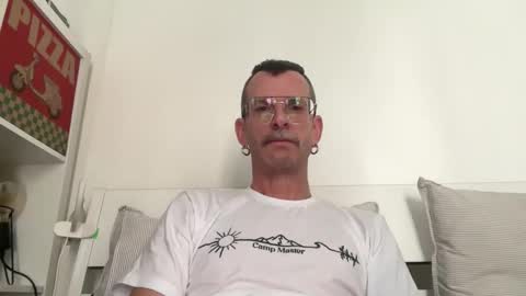 Jonathan Deep online show from February 2026 09:19:02 AM