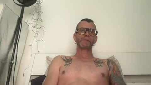 Snapshot of o_johnny_deep_o chatting on July 2026 09:05:02 AM Jonathan Deep online show from July 2026 09:05:02 AM