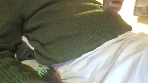 Snapshot of obedient9402 chatting on October 2025 08:43:02 PM obedient9402 online show from October 2025 08:43:02 PM