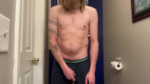 Snapshot of obedientblonde89 chatting on December 2024 01:45:01 AM obedientblonde89 online show from December 2024 01:45:01 AM