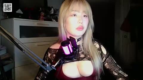 Goddess Carrie online show from April 2026 01:33:01 AM