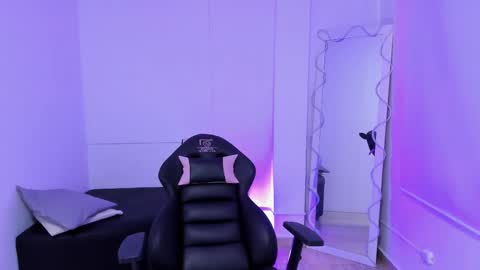 ocean_tay online show from March 2025 11:33:02 AM