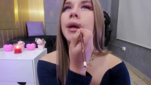 ocean_tay online show from November 2025 12:06:02 PM