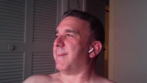 Snapshot of oceanmanx chatting on July 2026 03:35:02 AM Ocean online show from July 2026 03:35:02 AM