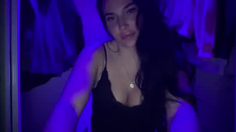 A L A R A  online show from October 2025 02:19:01 AM