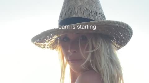 hi im Janasmall boobs big heart  warm pussy  online show from January 2025 10:45:02 PM