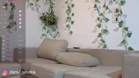 Daniela Dany online show from September 2025 08:38:02 AM